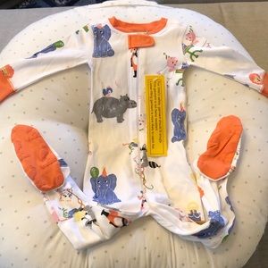 NWT TBBC Knox’s Night Night Party Animals 12-18 mo